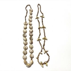 Seashell necklaces (2)